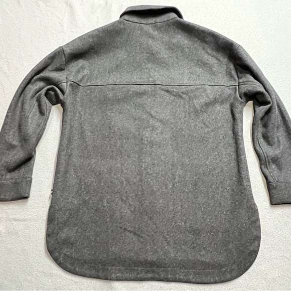 Banana Republic Structured Shacket - Picture 3 of 8